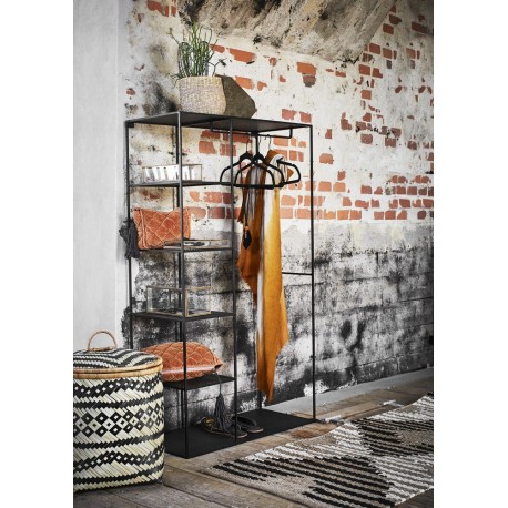 penderie ouverte design metal noir 5 etageres madam stoltz wardrobe