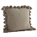 madam stoltz grande housse coussin carre pompons gris taupe 60 x 60 cm