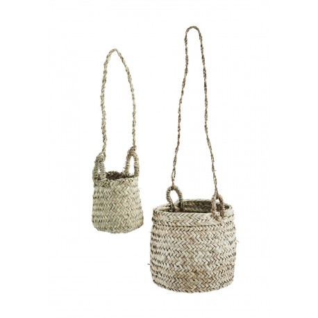 madam stoltz panier a suspendre en feuilles de palmier