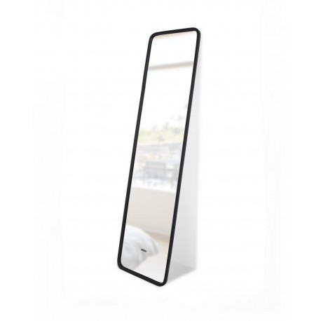 umbra hub grand miroir rectangulaire a poser au sol