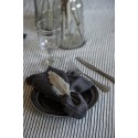 assiette plate noire rustique gres style campagne ib laursen