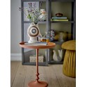 gueridon moderne orange metal bout de canape bloomingville