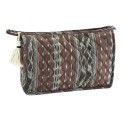 trousse de toilette matelassee tissu ikat marron pompon madam stoltz