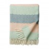 couverture vert pastel rose laine agneau klippan zigzag