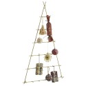 sapin de noel design metal dore a suspendre sur mur madam stolta