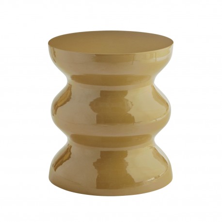 bout de canape tabouret metal emaille jaune moutarde madam stoltz