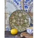 assiette plate gres peint main vert motif oriental bloomingville karlie