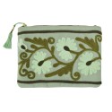 pochette brodee coton vert motif floral madam stoltz