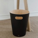 Poubelle de bureau noire en bois umbra woodrow